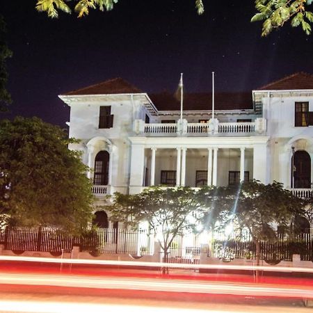 Bulawayo Club Hotel Exterior foto